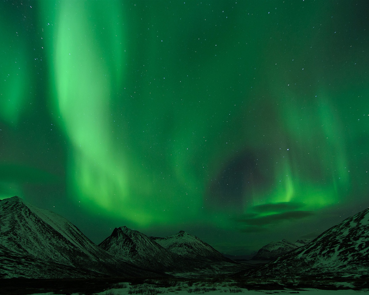 Přírodní divy Northern Lights HD Wallpaper (1) #20 - 1280x1024