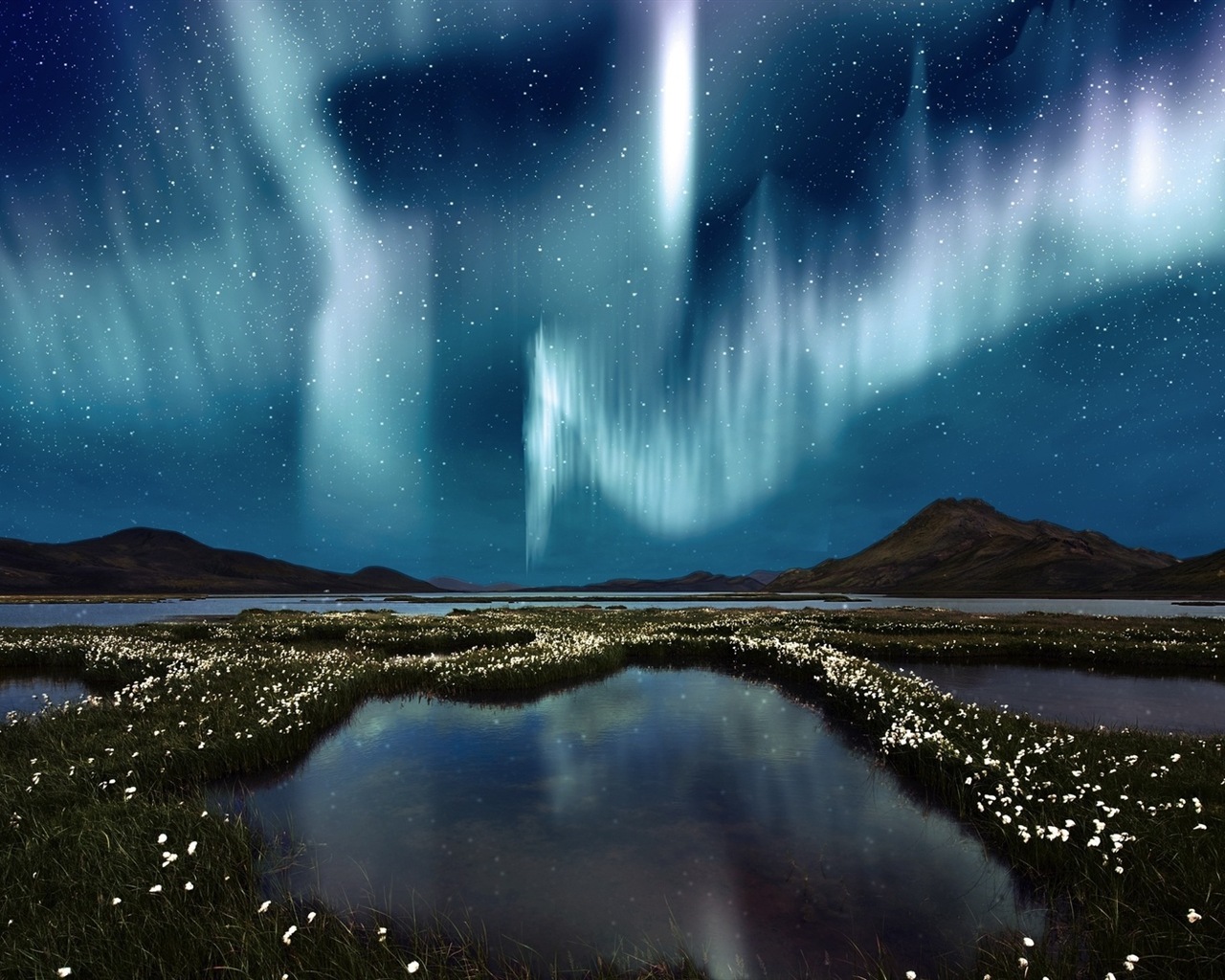 Natural wonders of the Northern Lights HD Wallpaper (2) #7 - 1280x1024