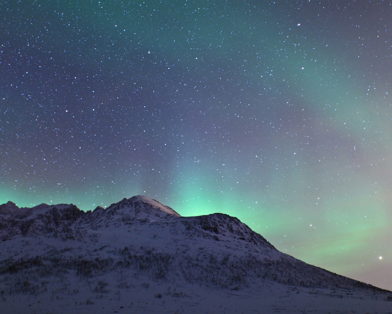 Natural wonders of the Northern Lights HD Wallpaper (2) #17 - 1280x1024