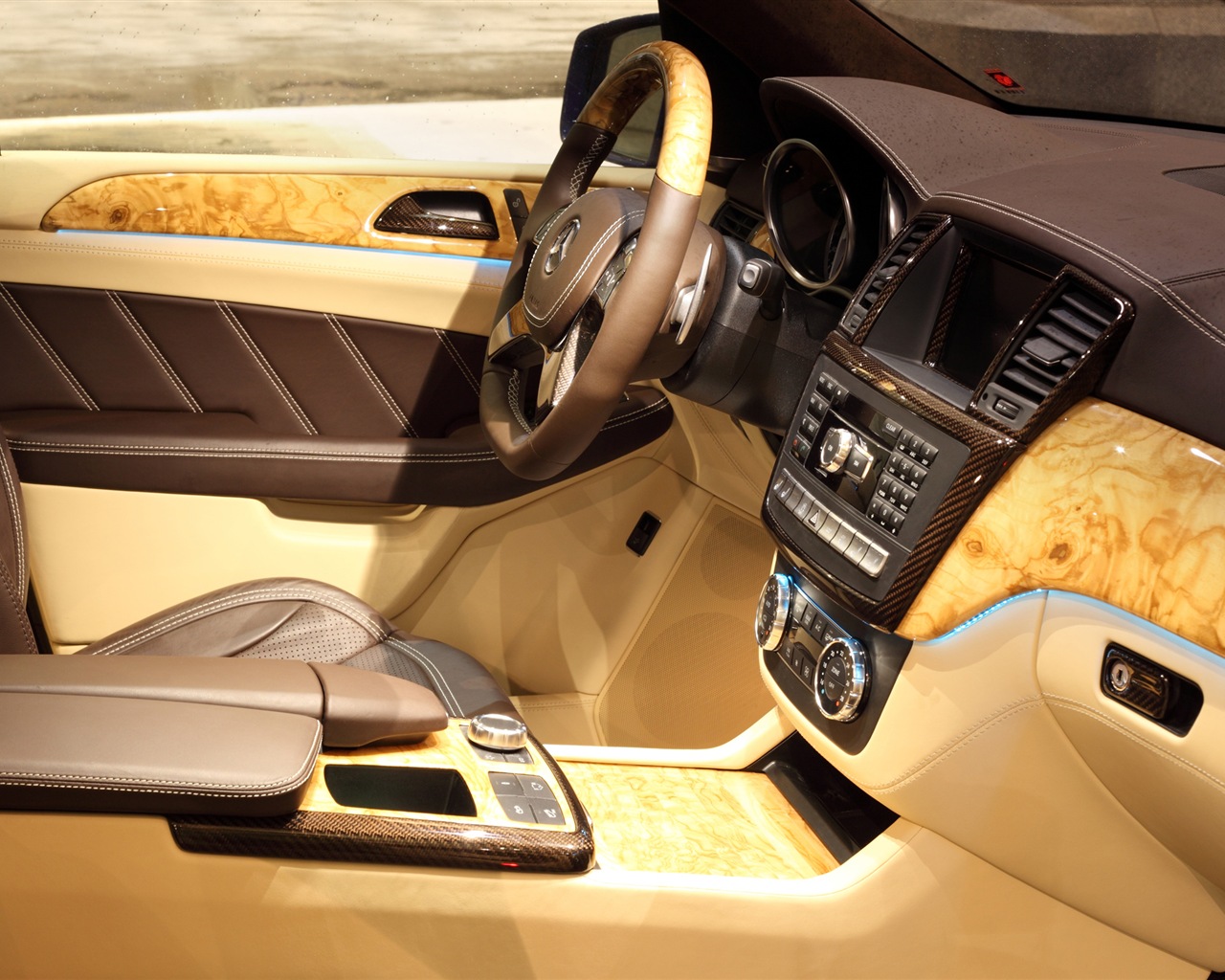 2012 Mercedes-Benz ML 63 AMG Inferno 梅賽德斯-奔馳高清壁紙 #18 - 1280x1024
