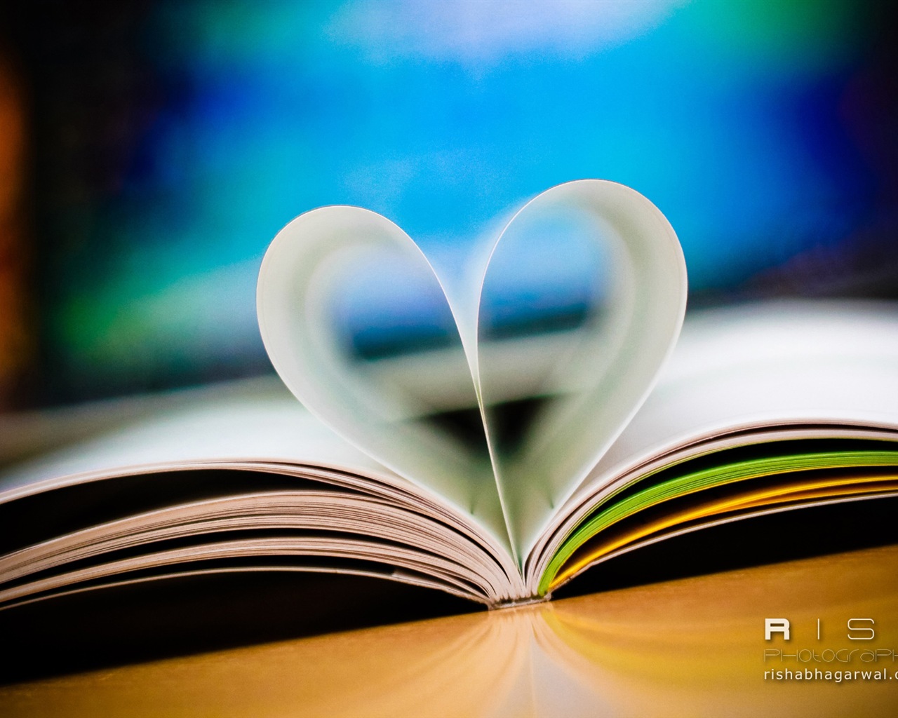 Windows 8 Wallpapers: Moments Captured #1 - 1280x1024