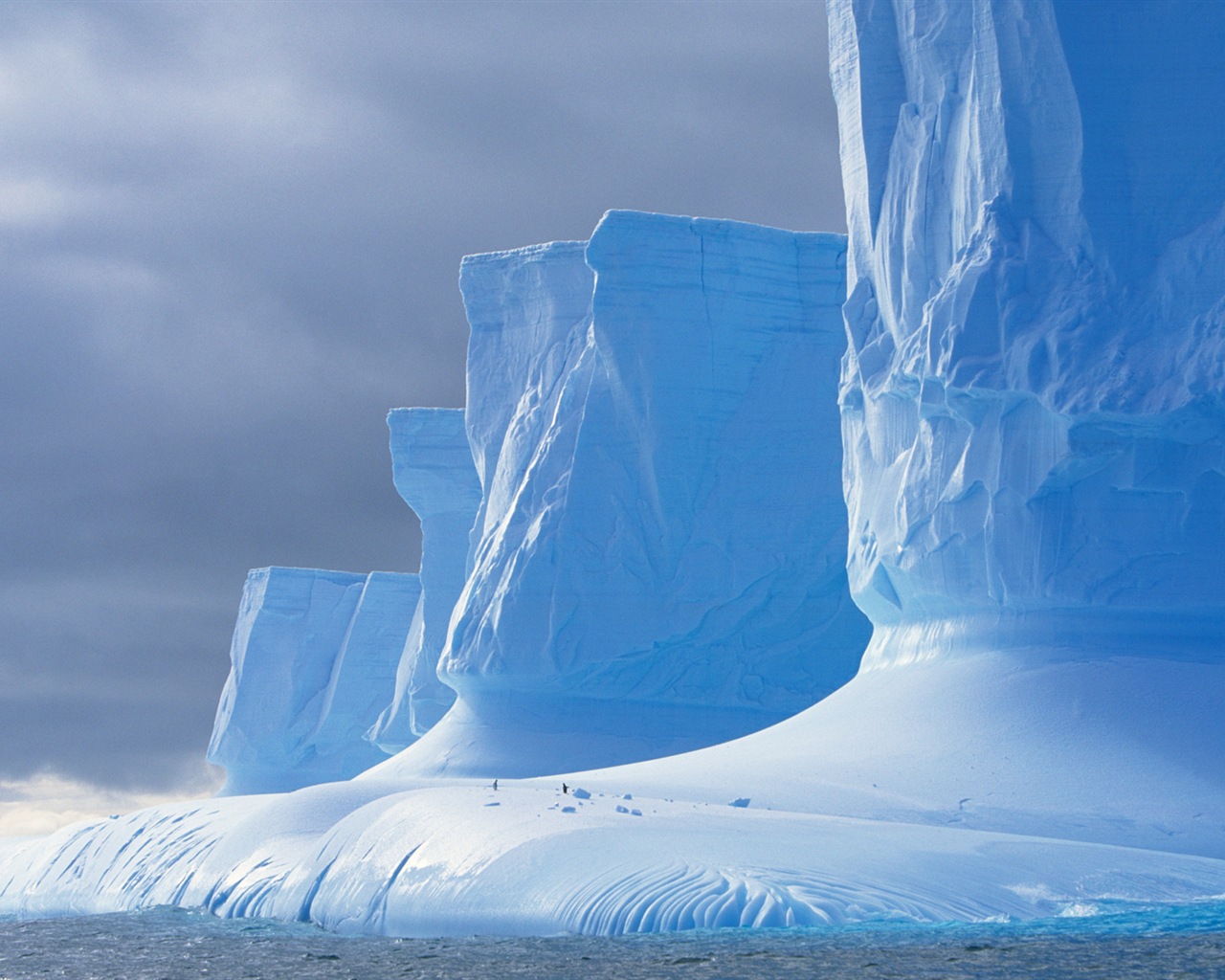 Windows 8 壁纸：南极洲，冰雪风景，南极企鹅5 - 1280x1024