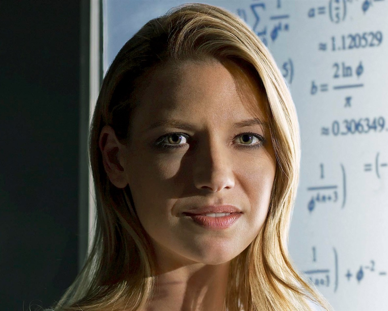 Anna Torv krásné Tapety na plochu #6 - 1280x1024