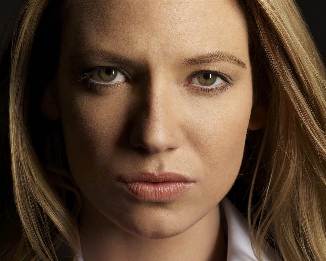 Anna Torv beautiful wallpapers #13 - 1280x1024