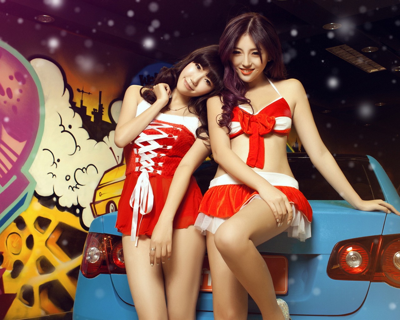 신년 축제 빨간 드레스 아름다운 자동차 모델의 HD 배경 화면 #3 - 1280x1024