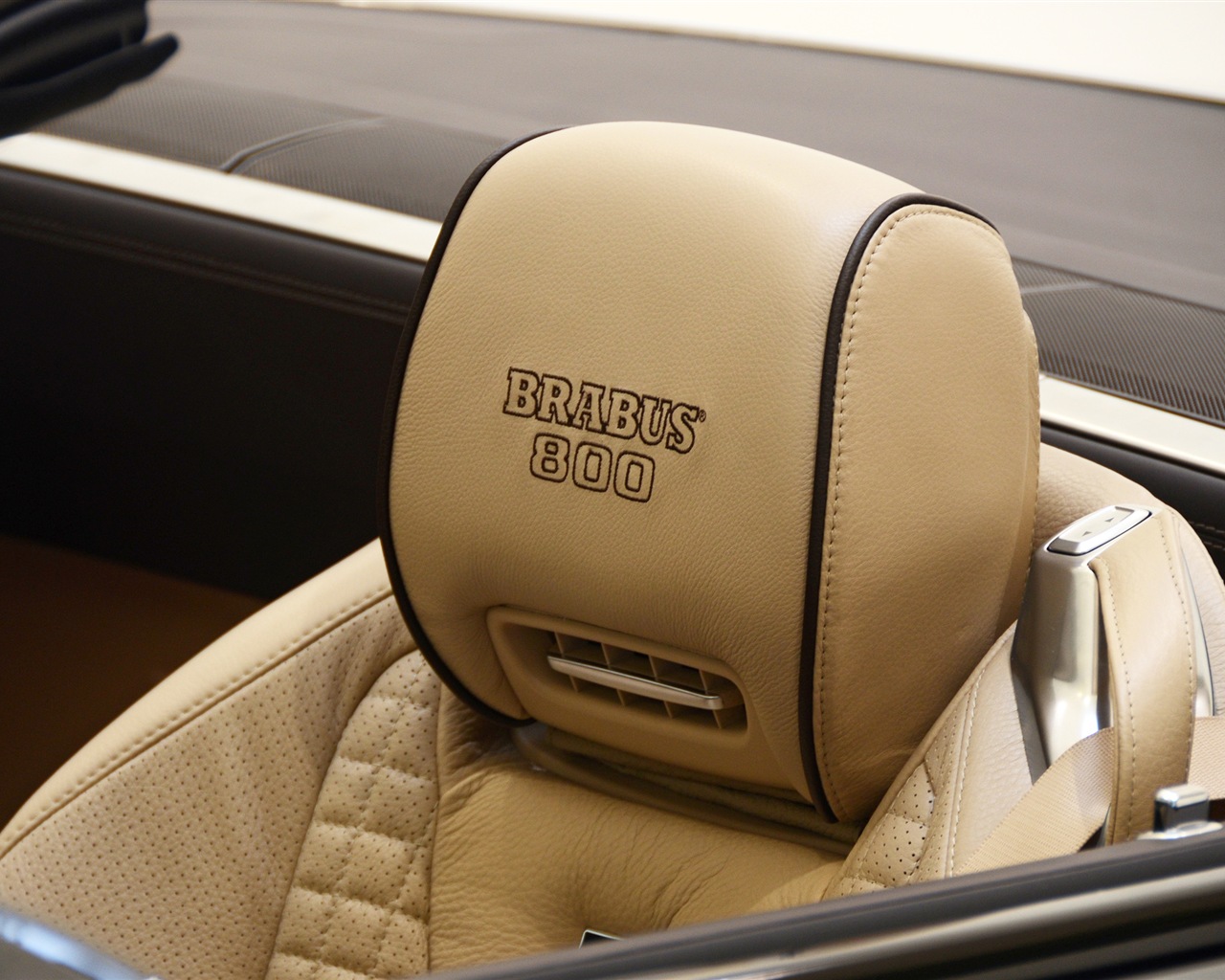 2013 Brabus 800 Roadster HD Tapety na plochu #23 - 1280x1024