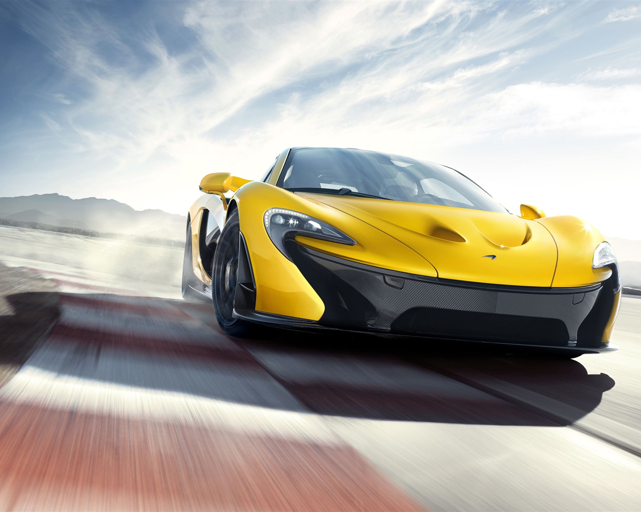 2013 McLaren P1 supercar 迈凯轮P1 超级跑车高清壁纸1 - 1280x1024