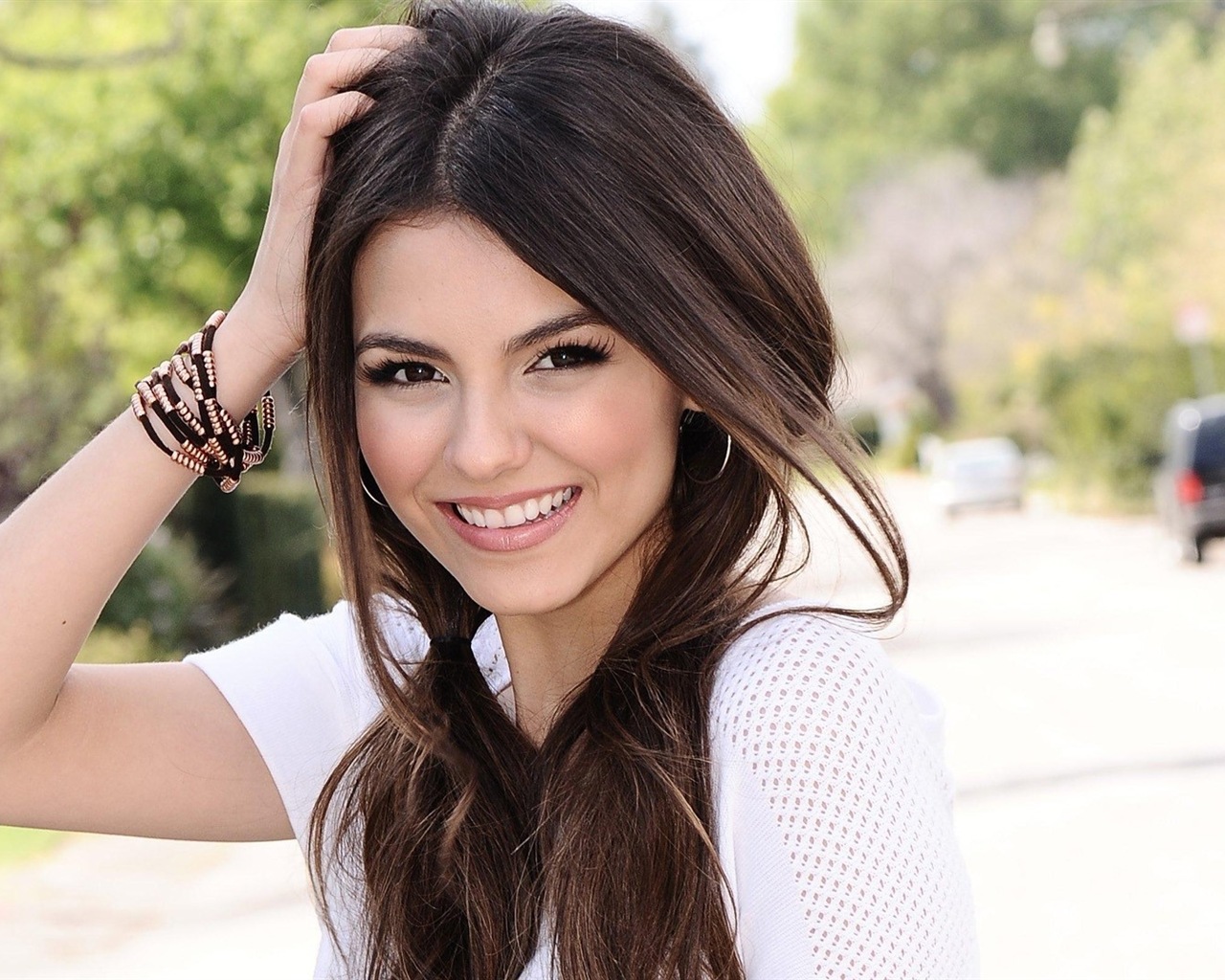 Victoria Justice beautiful wallpapers #8 - 1280x1024