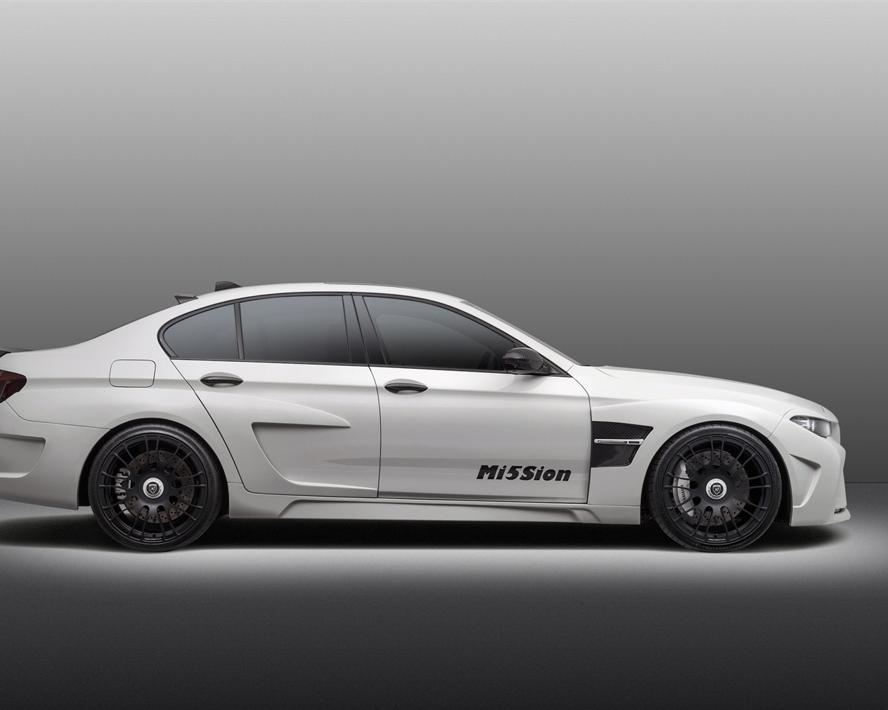2013 Hamann M5 Mi5sion luxusní vůz HD Tapety na plochu #9 - 1280x1024