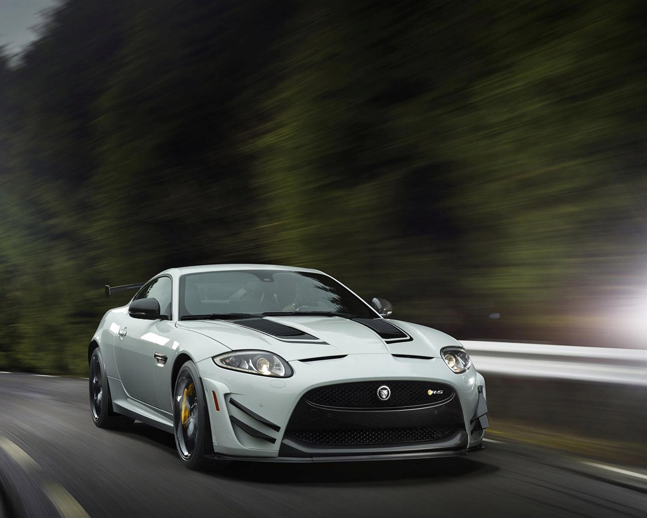 2014 Jaguar XKR-S GT supercar HD tapety na plochu #3 - 1280x1024