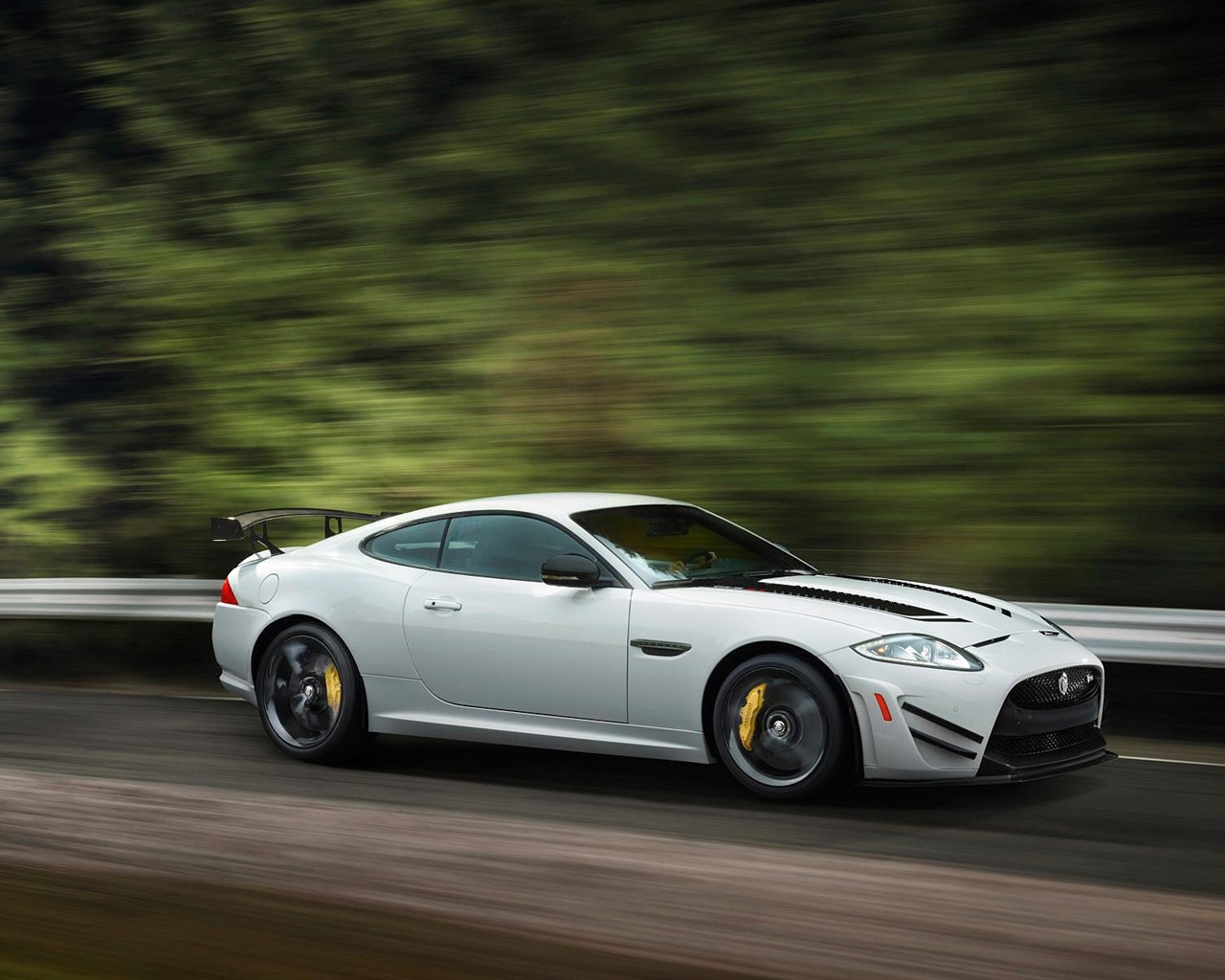 2014 Jaguar XKR-S GT 捷豹XKR-S GT跑车高清壁纸11 - 1280x1024