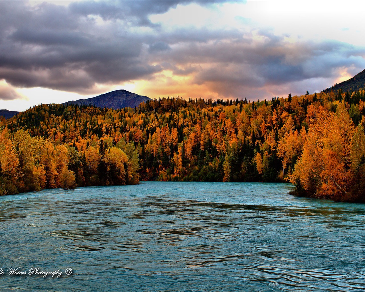Windows 8 thème fond d'écran: Alaska paysage #1 - 1280x1024