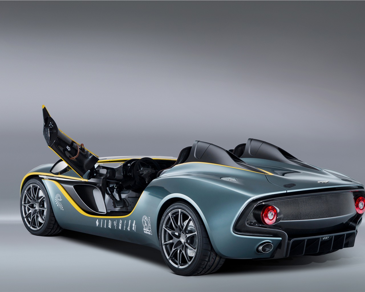 2013 Aston Martin CC100 Speedster concept 阿斯顿·马丁CC100概念车 高清壁纸3 - 1280x1024