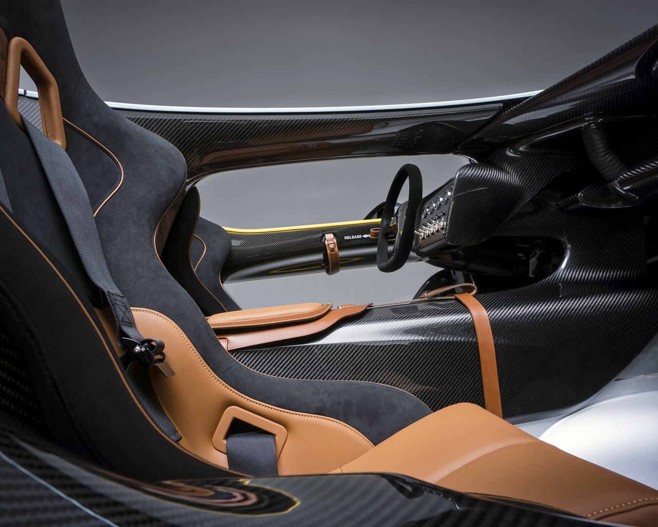 2013 Aston Martin CC100 Speed​​ster concept 阿斯頓·馬丁CC100概念車高清壁紙 #19 - 1280x1024