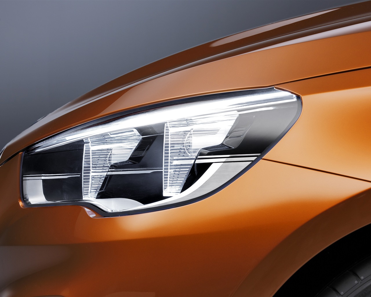 2013 BMW Concept Active Tourer 宝马旅行车 高清壁纸14 - 1280x1024