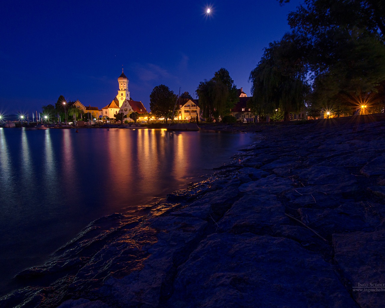 Windows 8 Theme Wallpaper: Scenic Europa #5 - 1280x1024