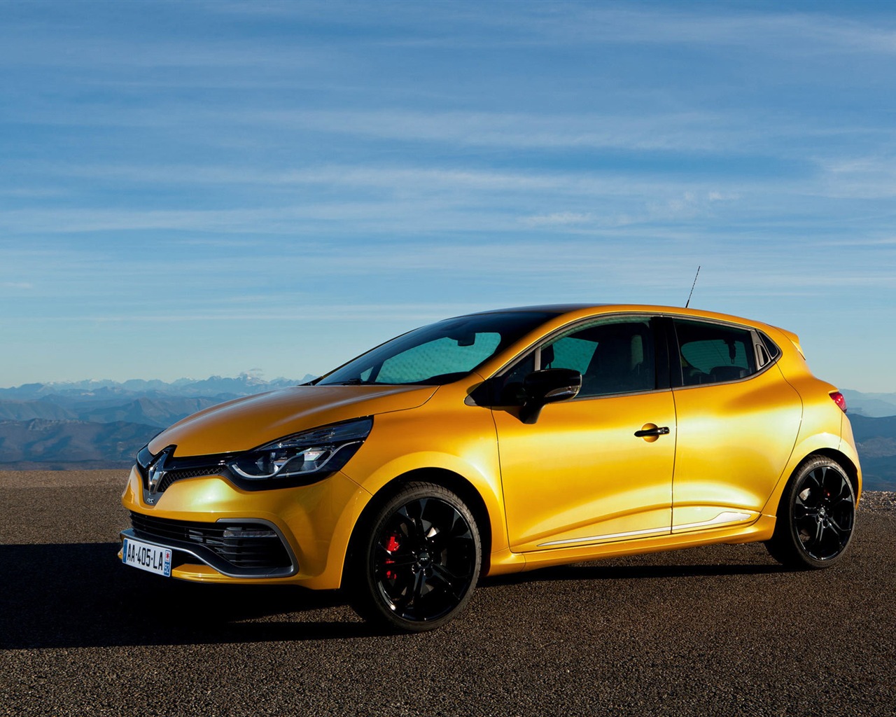 2013 雷诺Clio RS200黄色车高清壁纸8 - 1280x1024