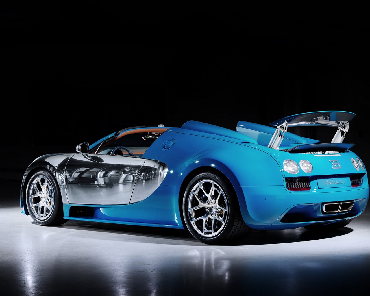 2013 Bugatti Veyron 16.4 Grand Sport Vitesse Supersportwagen HD Wallpaper #9 - 1280x1024