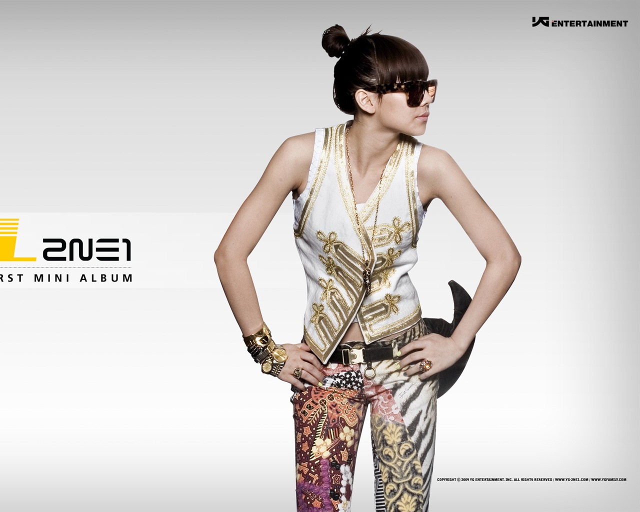 Korean music girls skupina 2NE1 HD tapety na plochu #3 - 1280x1024