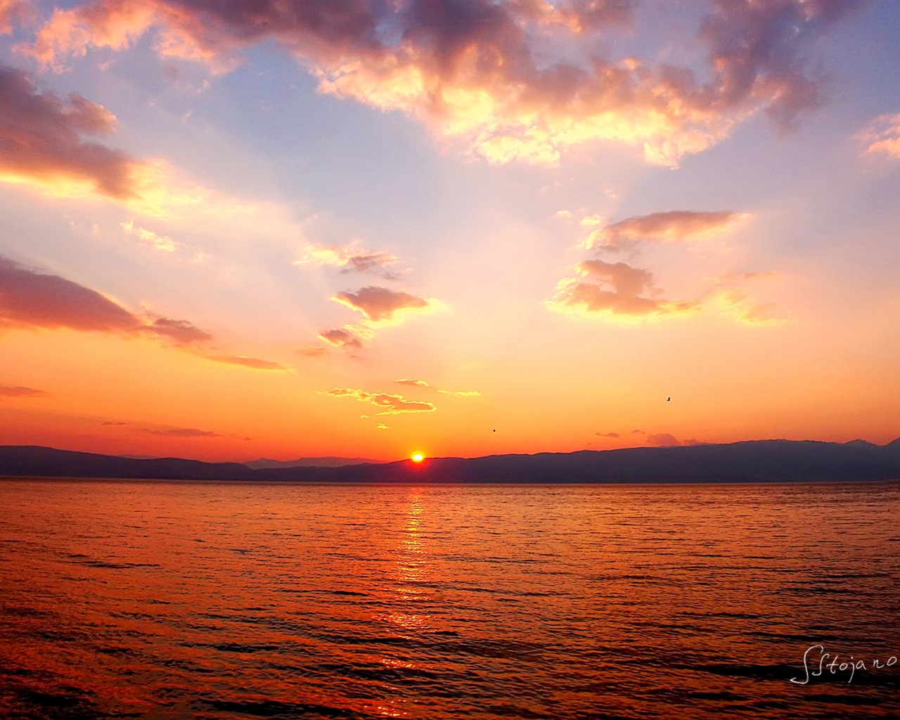 Nach Sonnenuntergang, See Ohrid, Windows 8 Theme HD Wallpaper #9 - 1280x1024