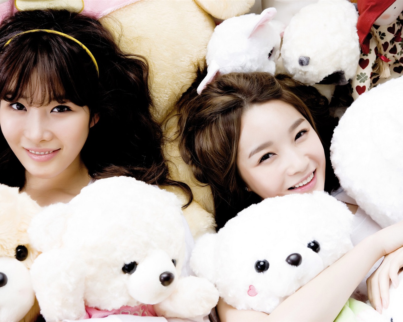 Davichi, Korean Girl-Group-Duo, HD-Hintergrundbilder #1 - 1280x1024