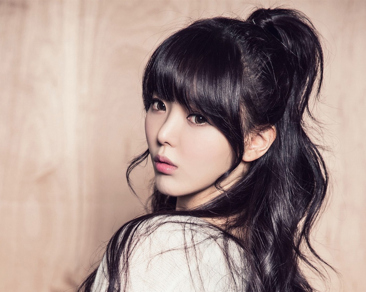 Korejský krásná dívka, Lee Da Hae, HD tapety na plochu #14 - 1280x1024