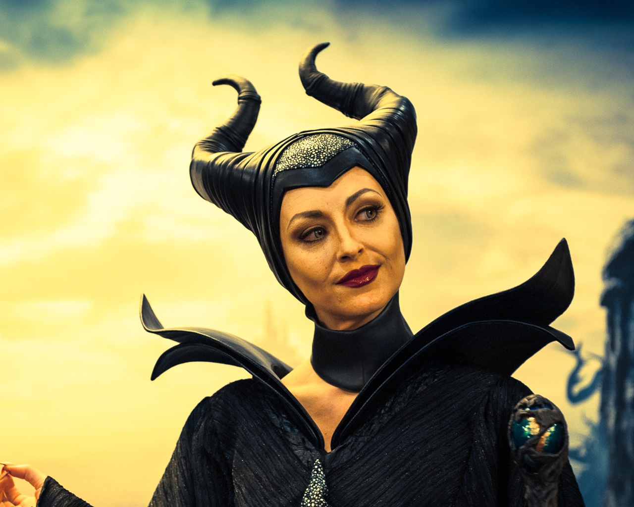 Maleficent 黑魔女：沉睡魔咒 2014 高清电影壁纸15 - 1280x1024