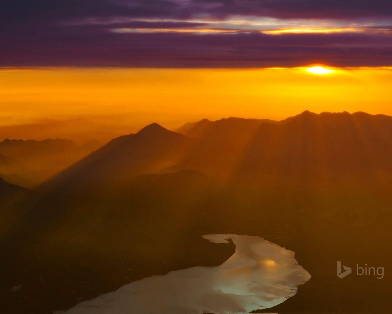 04. 2014 Bing HD tapety na plochu #13 - 1280x1024