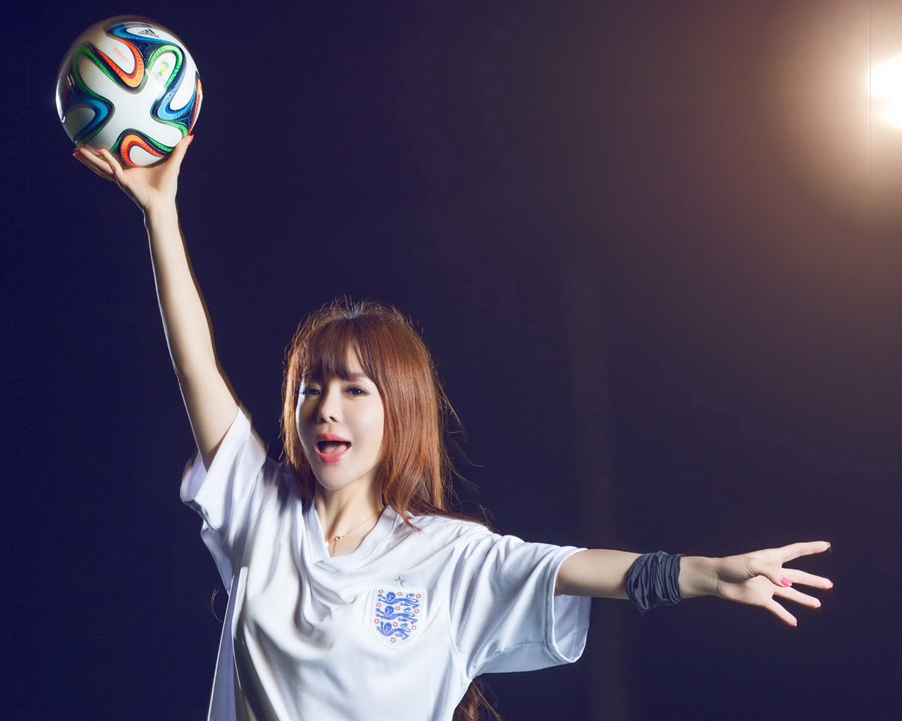 32 World Cup jerseys, football baby beautiful girls HD wallpapers #17 - 1280x1024