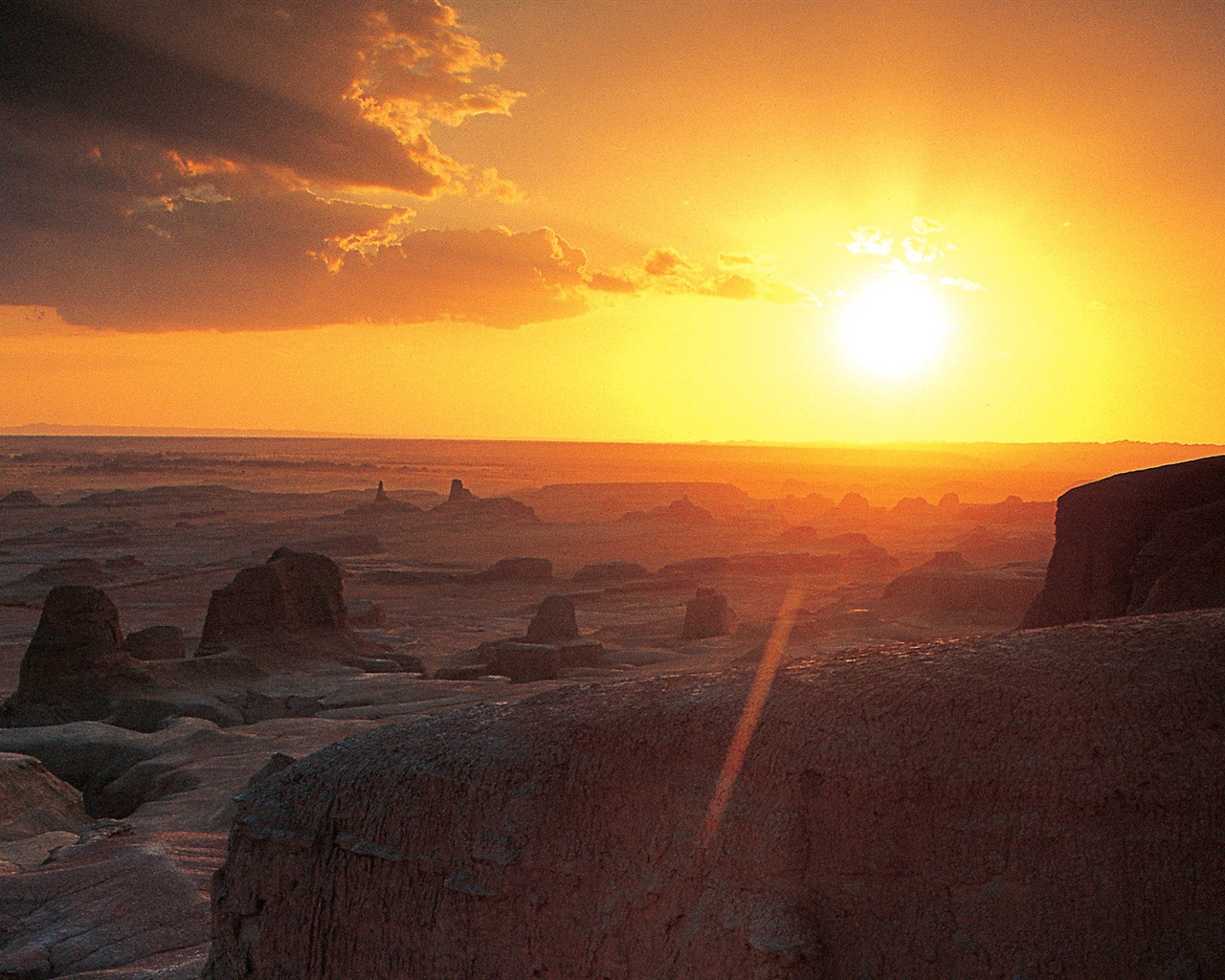 Les déserts chauds et arides, de Windows 8 fonds d'écran widescreen panoramique #12 - 1280x1024