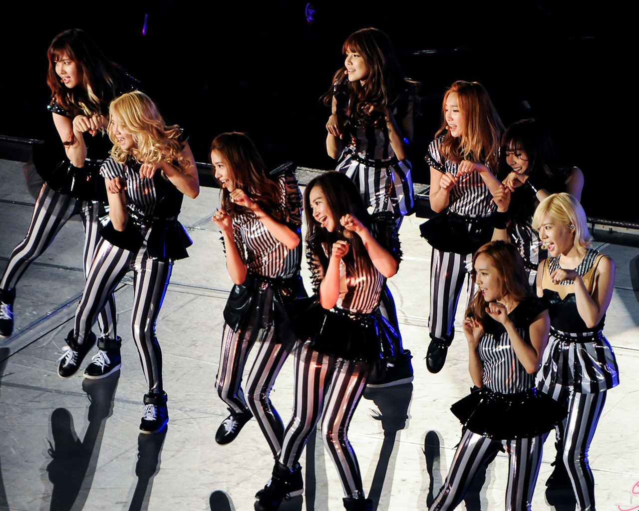 Girls Generation SNSD Girls & Frieden Japan Tour HD Wallpaper #14 - 1280x1024