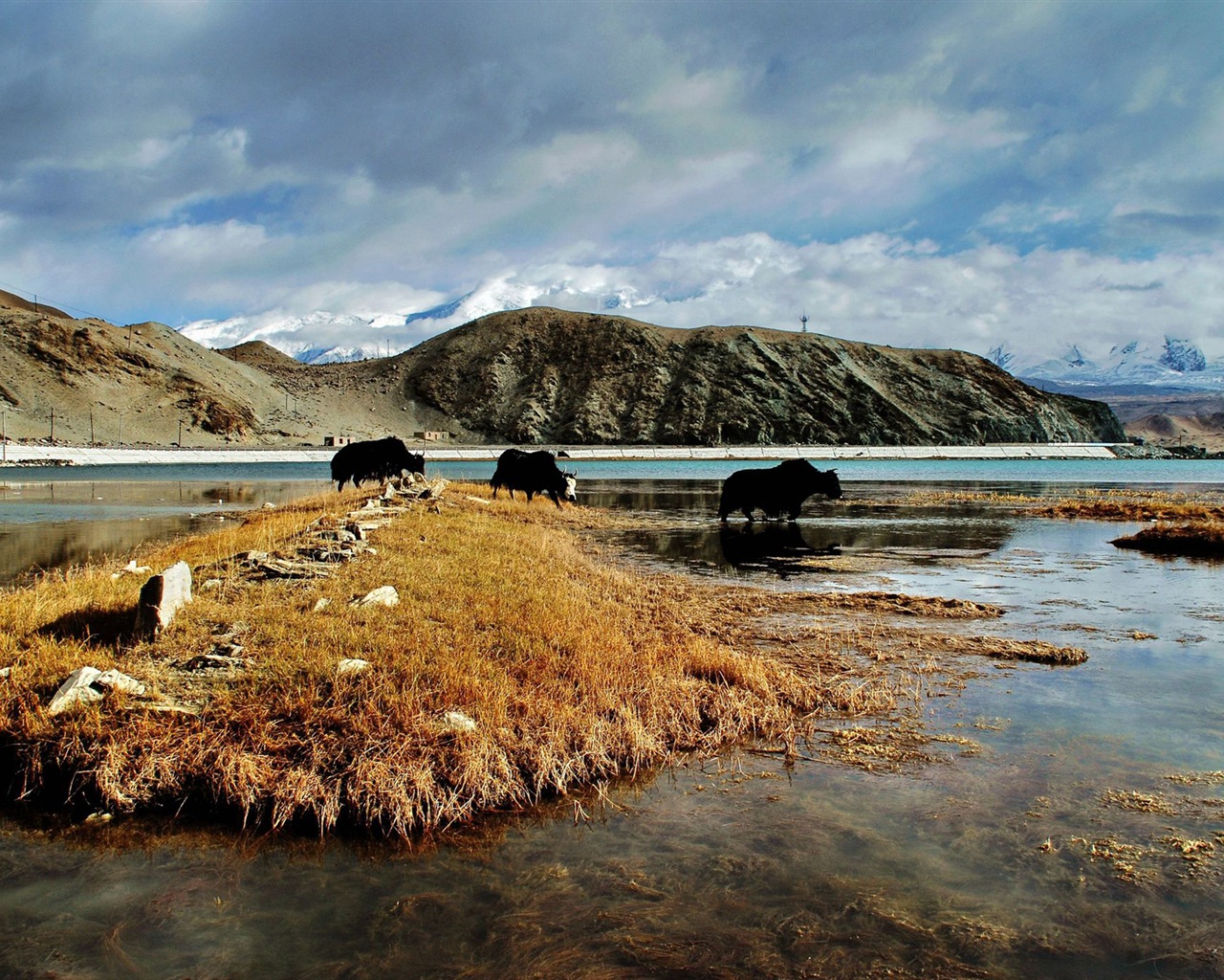 Pamir beaux fonds d'écran paysage HD #11 - 1280x1024