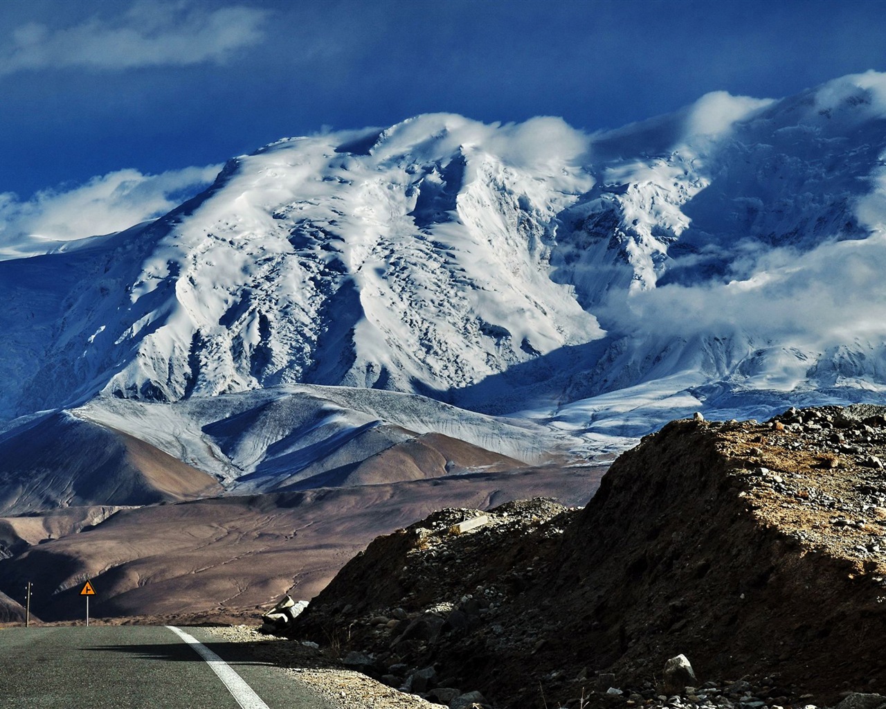 Pamir beaux fonds d'écran paysage HD #13 - 1280x1024