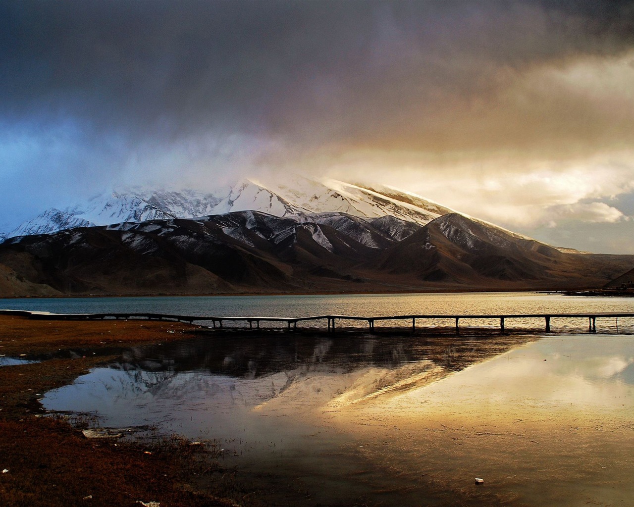 Pamirs krásné scenérie HD Tapety na plochu #14 - 1280x1024