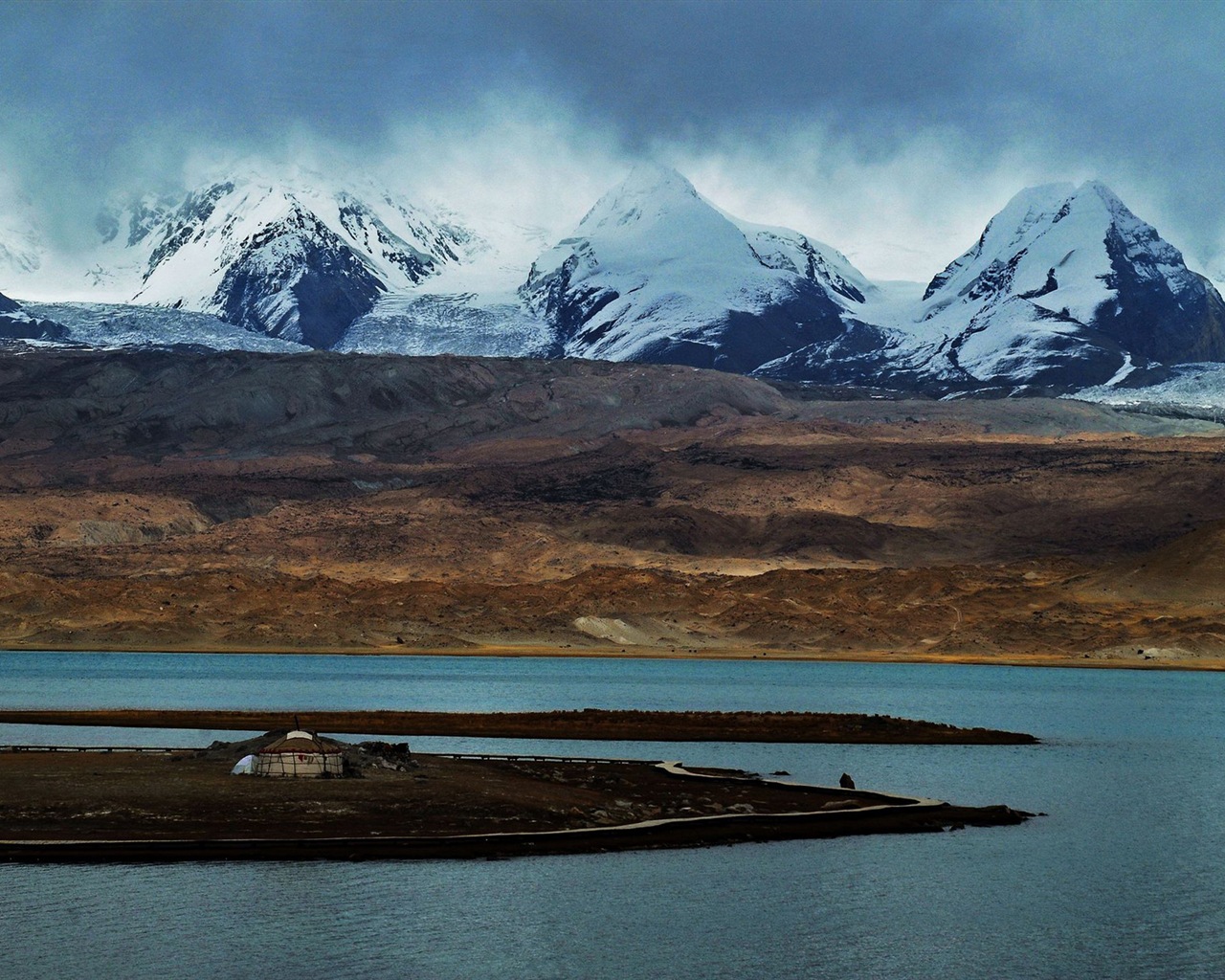 Pamirs krásné scenérie HD Tapety na plochu #18 - 1280x1024