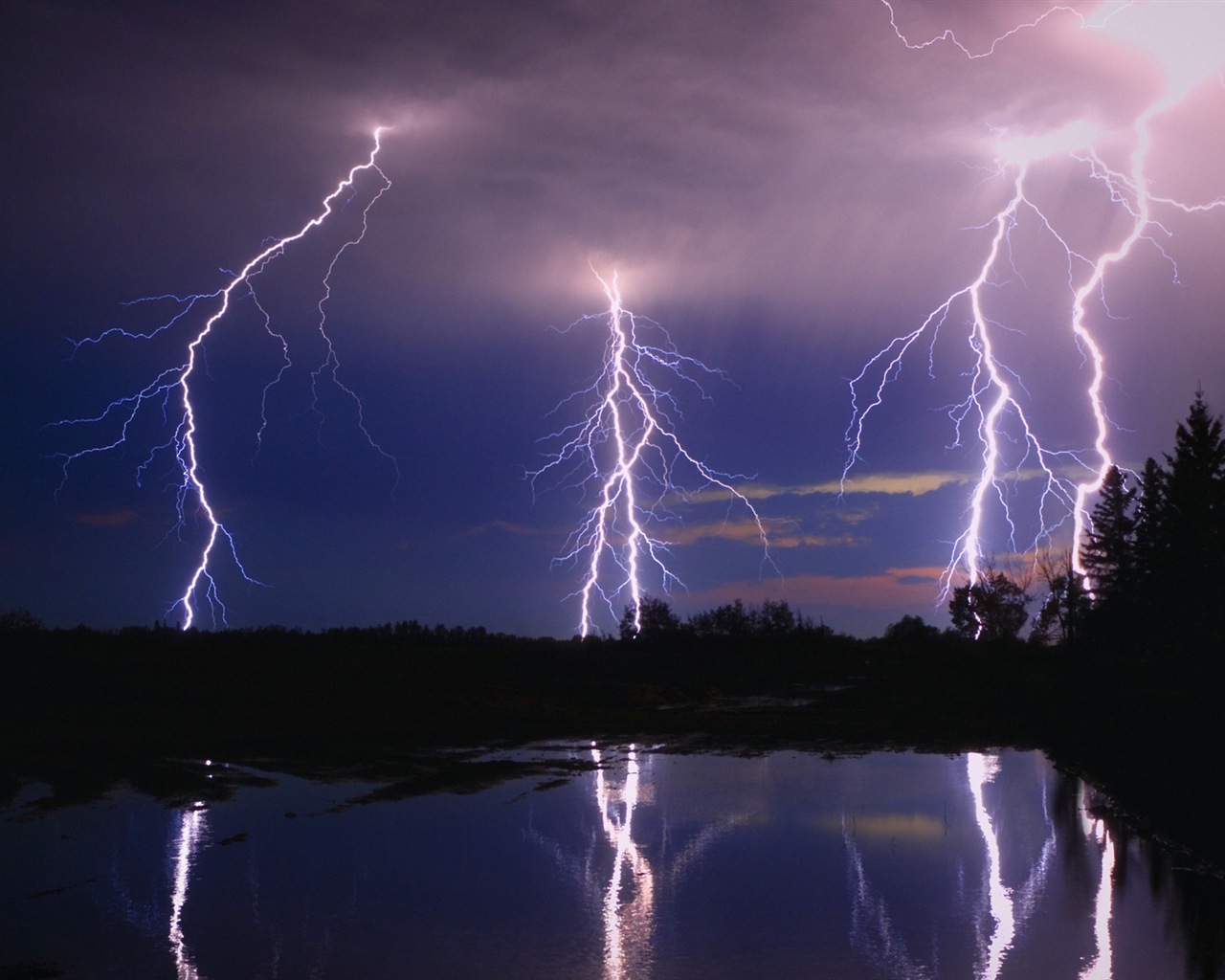 Lightning Thunder HD tapety na plochu #19 - 1280x1024