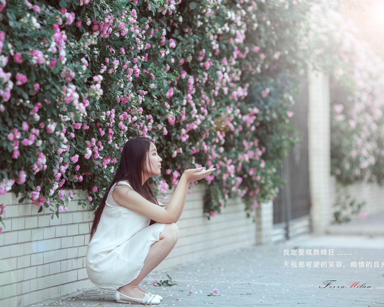 Hermosa chica con fondos de pantalla de alta definición de flores rosas #5 - 1280x1024