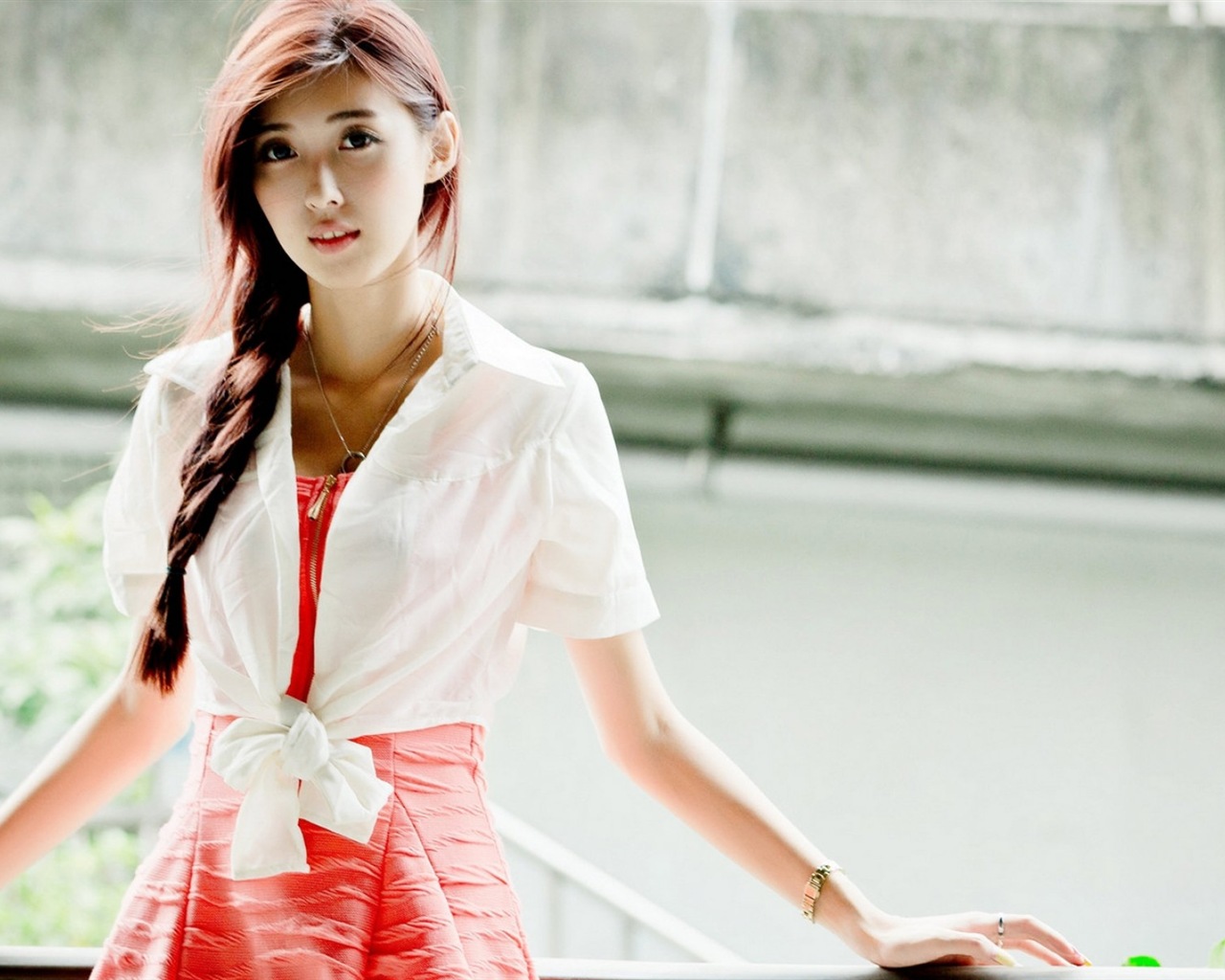 Rainy day pure girl HD wallpaper #7 - 1280x1024