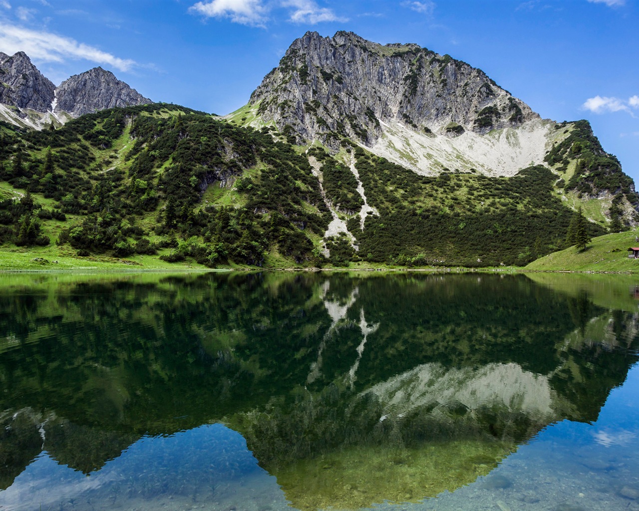 Lago tranquilo con la reflexión del agua, fondos de pantalla de Windows 8 HD #4 - 1280x1024
