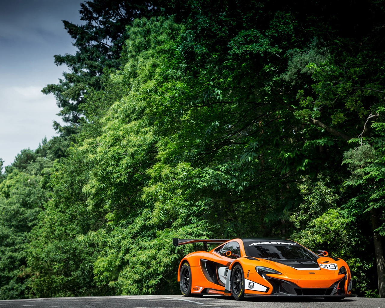 2015 McLaren 650S GT3 superauto HD tapety na plochu #7 - 1280x1024