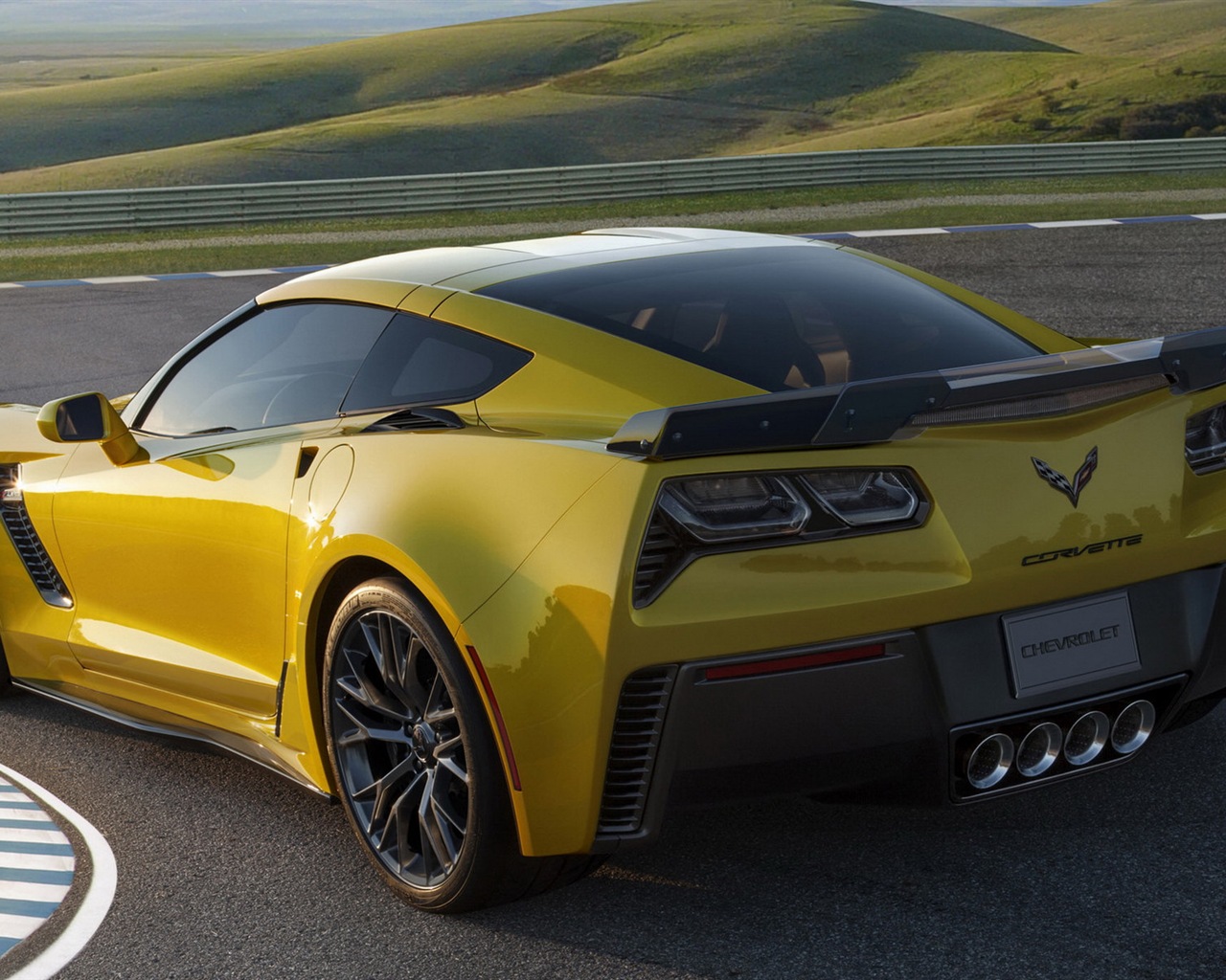 2015 Chevrolet Corvette Z06 superauto HD tapety na plochu #6 - 1280x1024