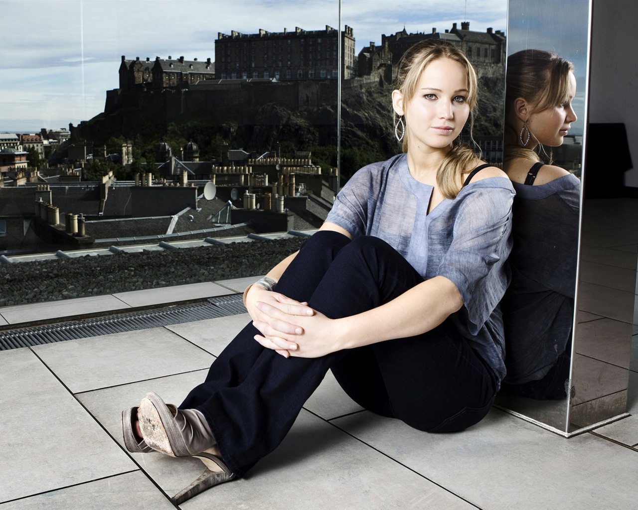 Jennifer Lawrence HD tapety na plochu #6 - 1280x1024