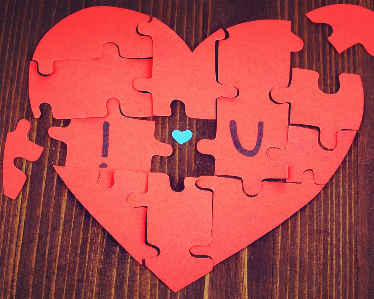 The theme of love, creative heart-shaped HD wallpapers #6 - 1280x1024