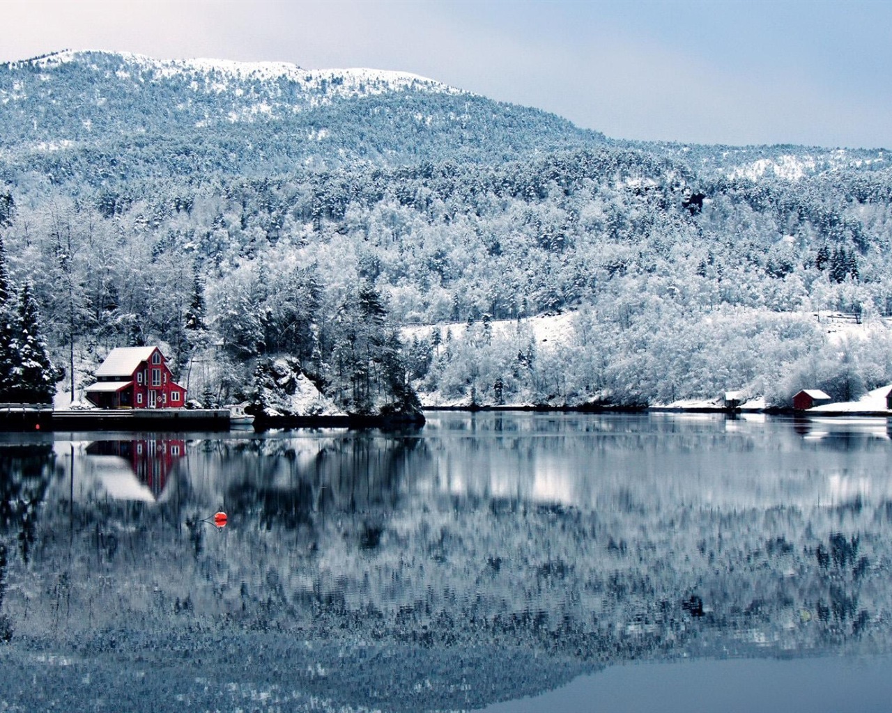 Zima, sníh, hory, jezera, stromy, silnice HD tapety na plochu #11 - 1280x1024