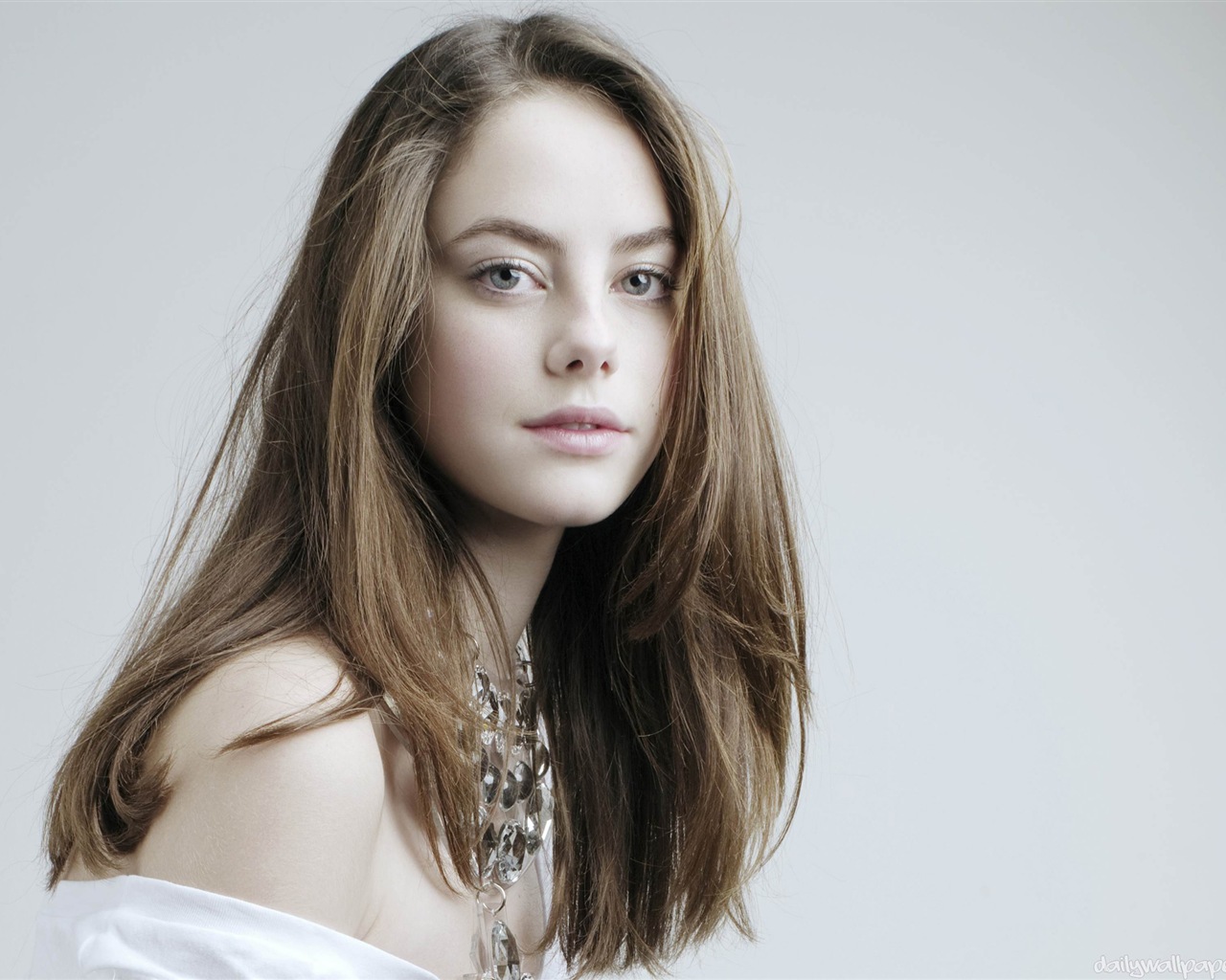 Kaya Scodelario HD fondos de pantalla #2 - 1280x1024