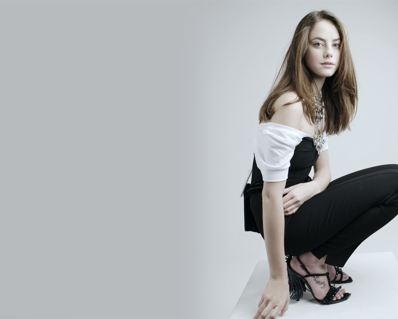 Kaya Scodelario HD fondos de pantalla #18 - 1280x1024