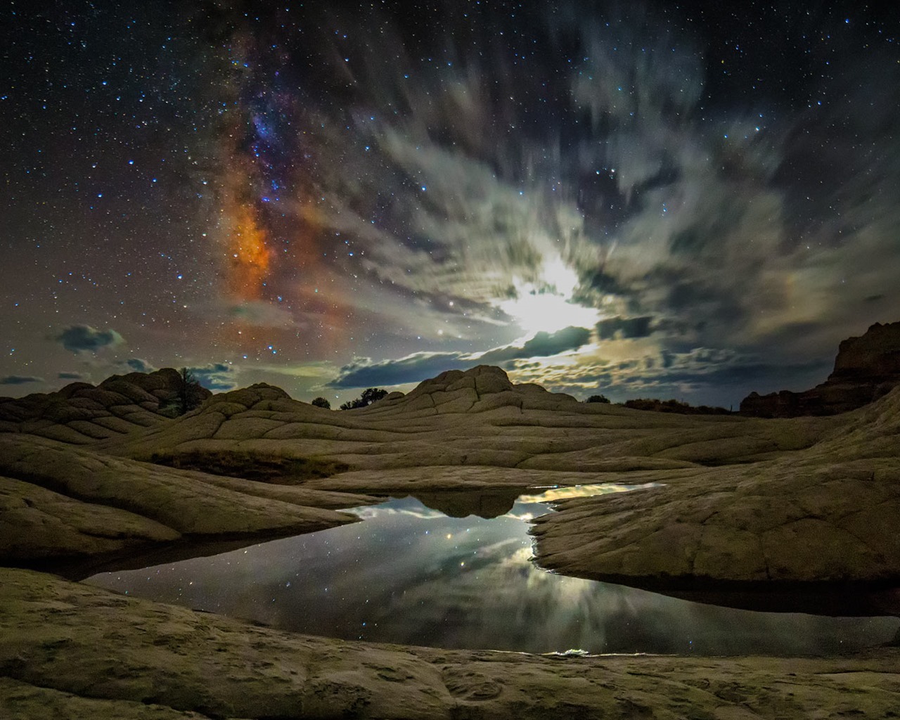 Března 2016 Bing téma HD tapety na plochu #38 - 1280x1024