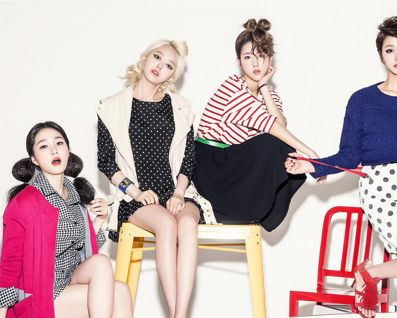 Spica Korejky hudební idol kombinační tapety HD #16 - 1280x1024