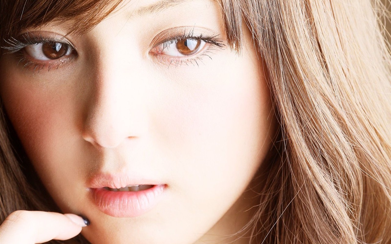 japonský model Sasaki řečtině #5 - 1280x800