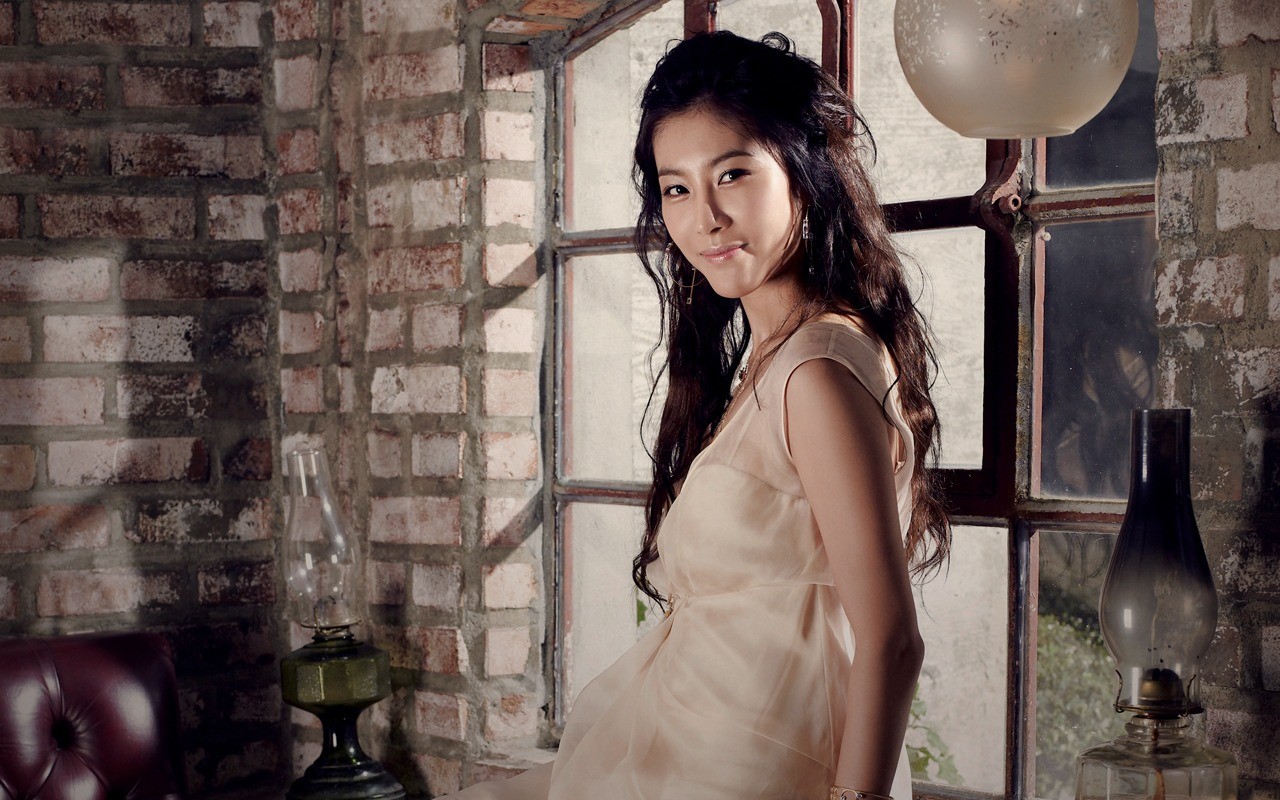 South Korea Instyle Cover Model #32 - 1280x800